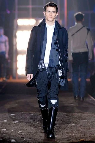 Look 7